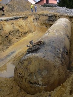 Underground tank